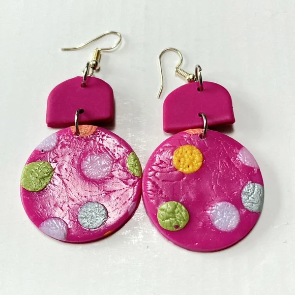 BNWT Handmade Barbiecore Pink Earrings Bundle -Treat Yourself to Trendy Elegance - Picture 6 of 12